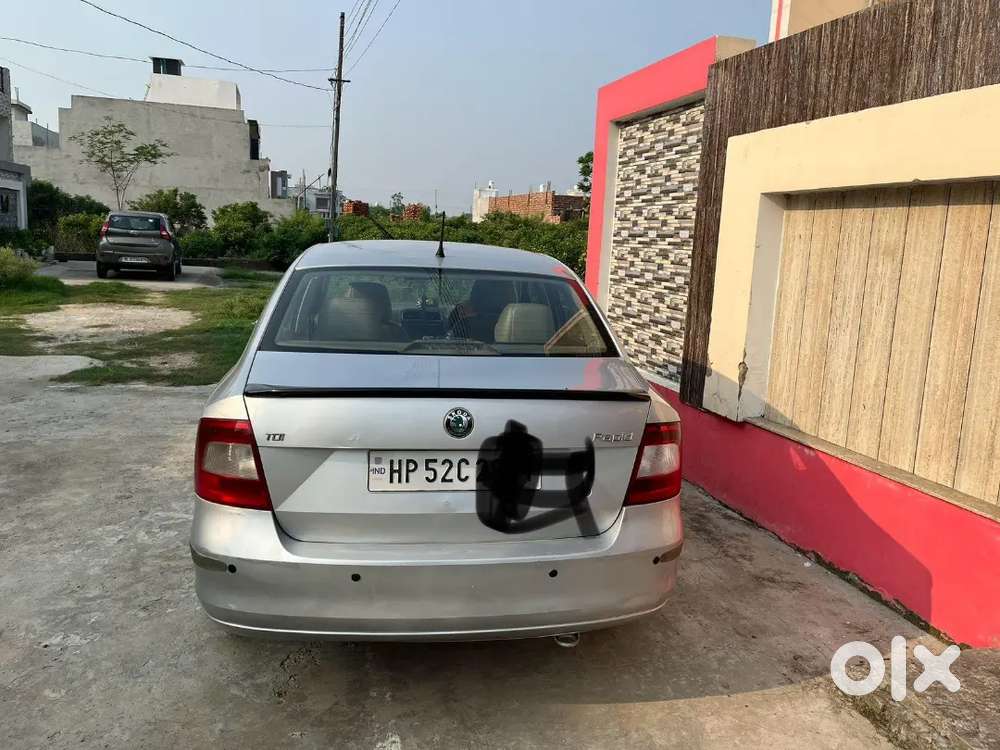 Skoda Rapid Elegance 2013