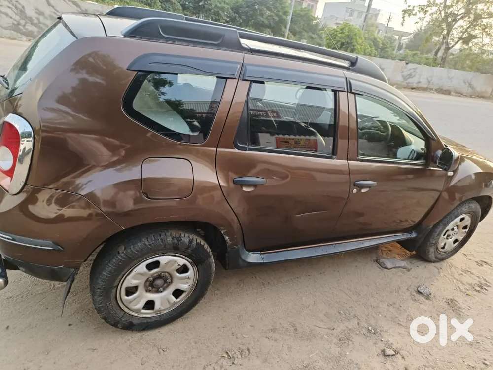 Well Maintained Renault Duster 2015
