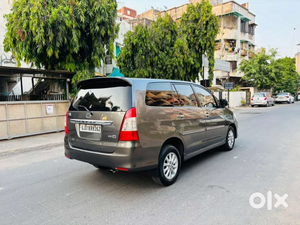 Toyota Innova 2.5 Vx 8 Str Bsiv, 2012, Diesel