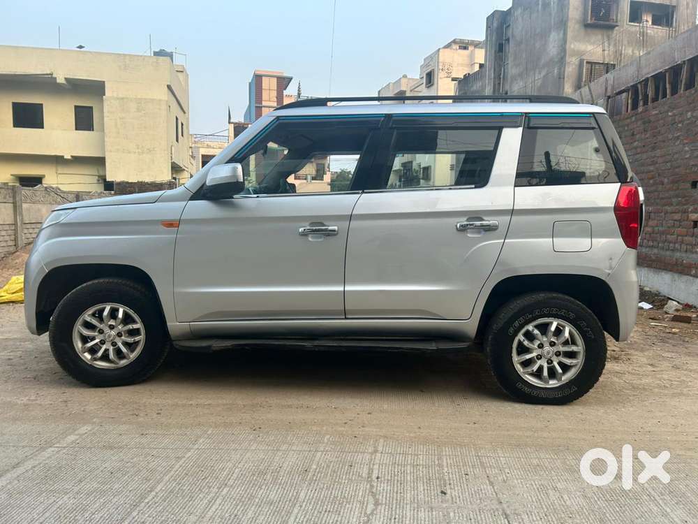 Mahindra Tuv 300 T8, 2017, Diesel