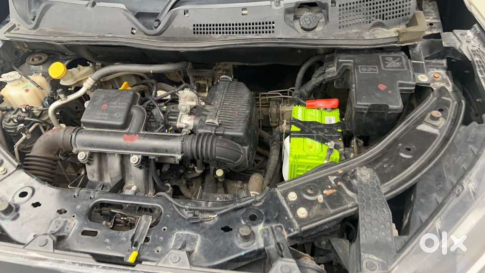 Nissan Magnite 1.0 Xv, 2022, Petrol