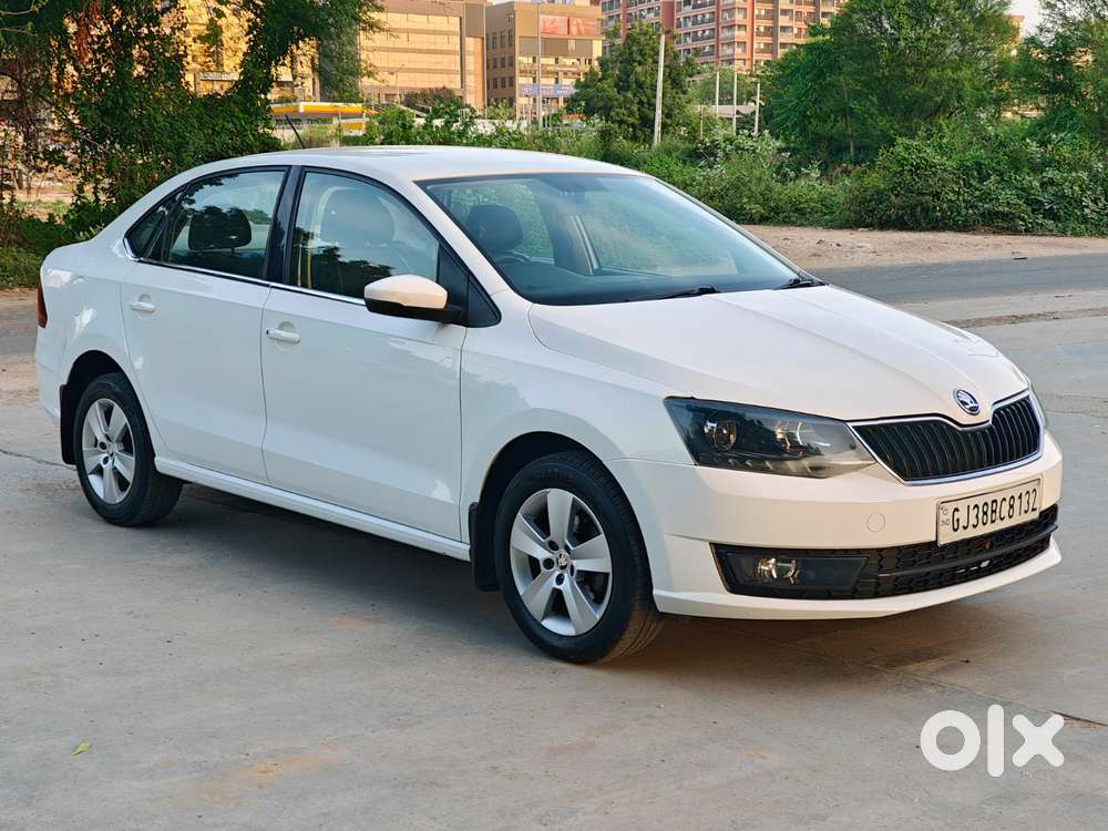 Skoda Rapid 1.0 Ambition Tsi At, 2021, Petrol