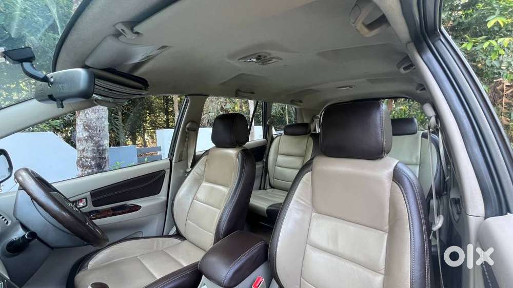 Innova 2012 Orginal Kerala Single Owner