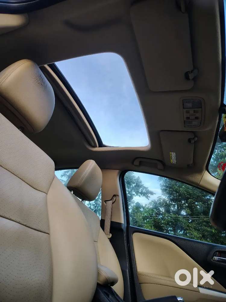 Honda City Top Model With Sunroof