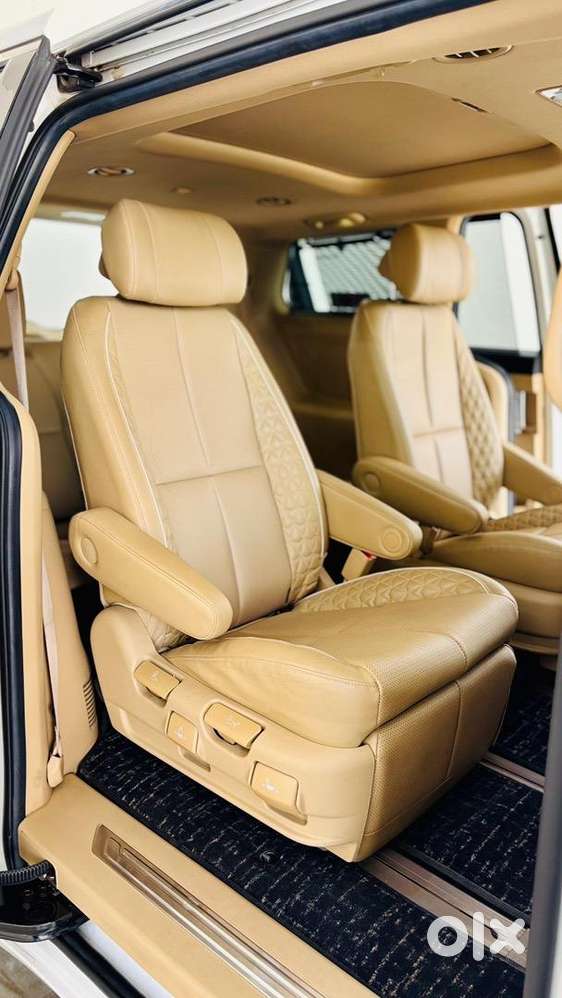 Kia Carnival 2022 Diesel Well Maintained