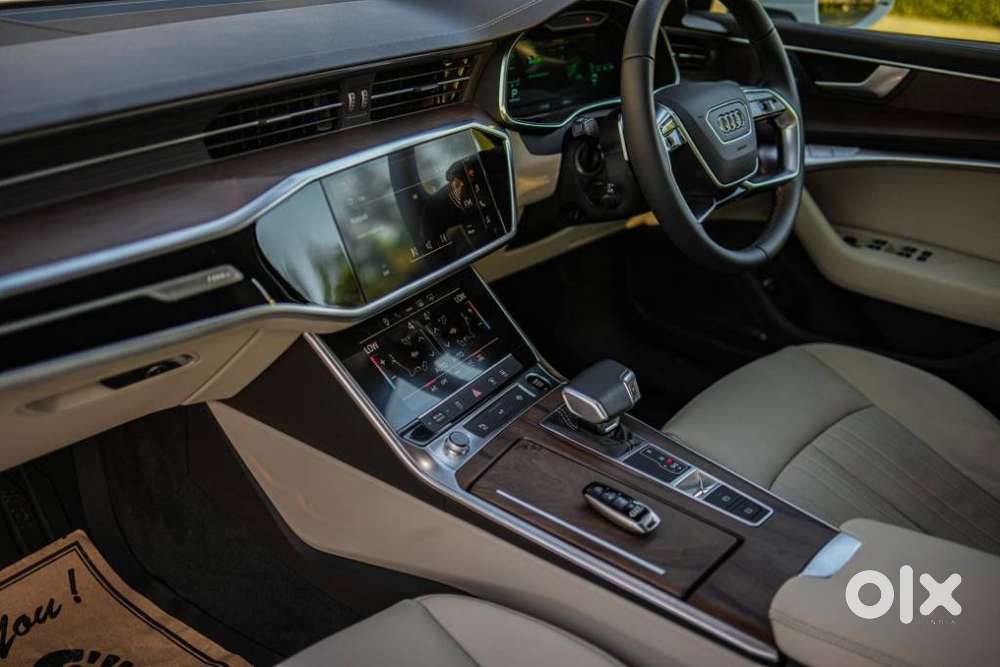 Audi A6 Technology 45 Tfsi W/o Matrix, 2026, Petrol