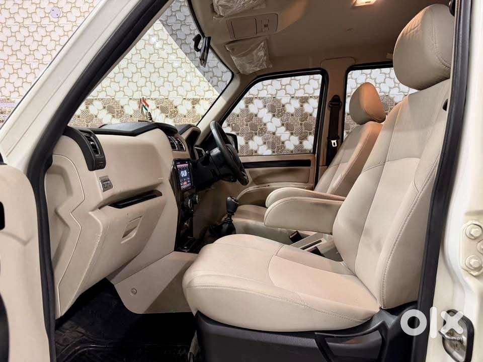 Mahindra Scorpio Classic 2.2 S 11 Mt 7 Str, 2024, Diesel