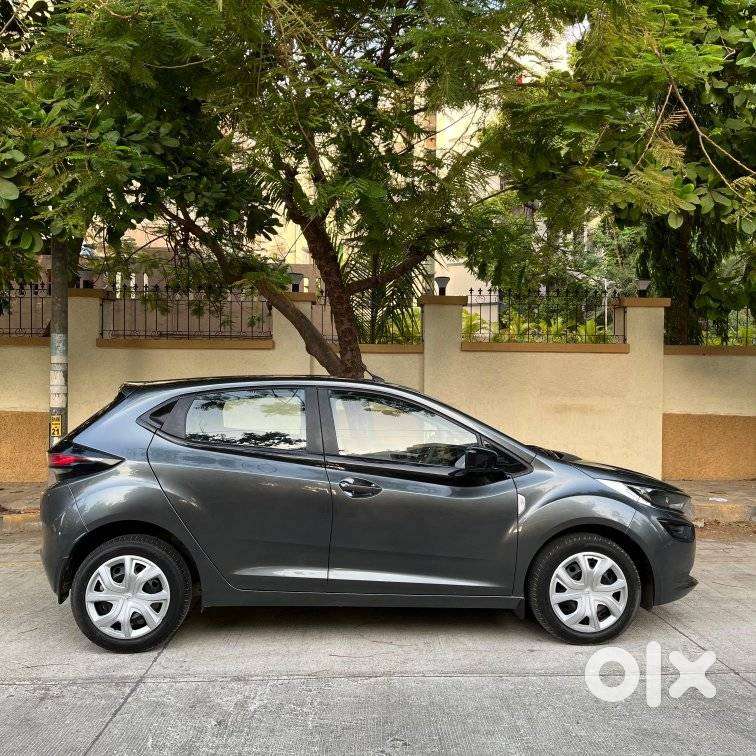 Tata Altroz 1.2 Xz Plus Petrol, 2022, Petrol