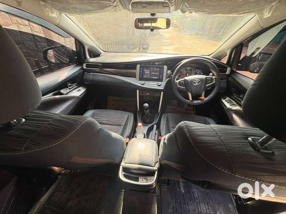 Toyota Innova Crysta 2.4 V, 2017, Diesel