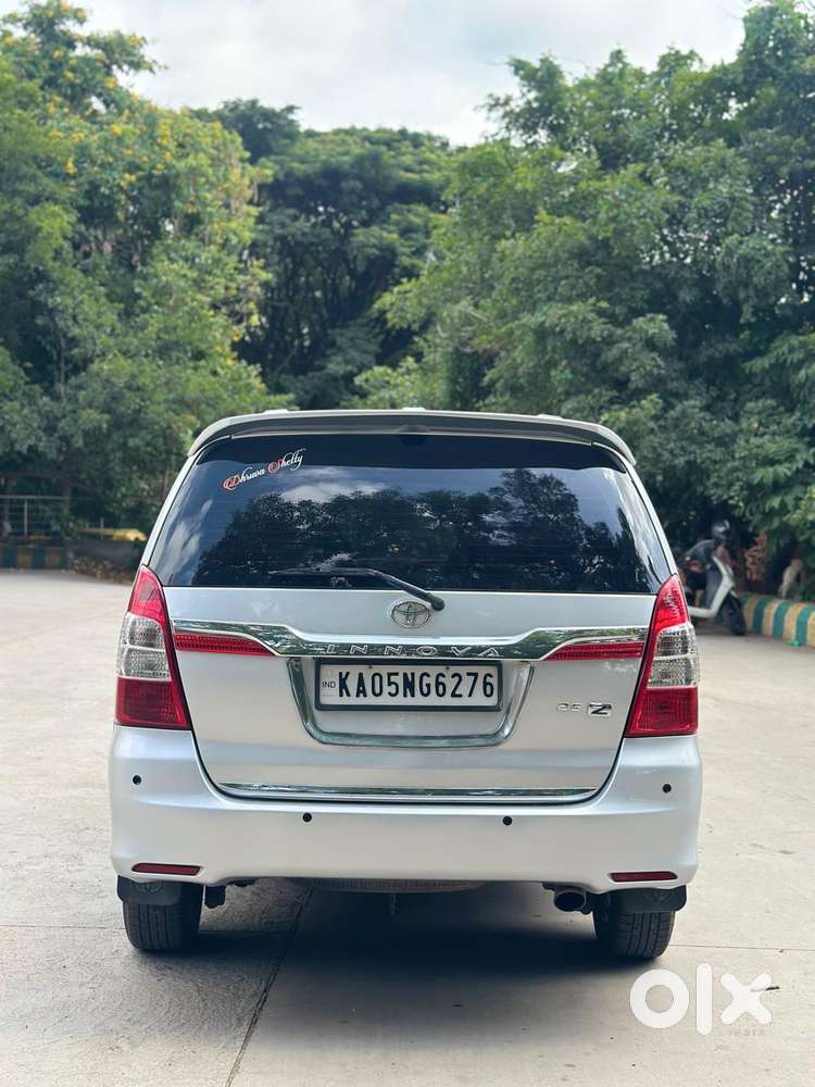 Toyota Innova 2.5 Zx 7 Str Bs-iv, 2015, Diesel