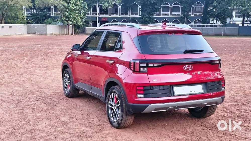 Hyundai Venue 1.0 Turbo Dct Sx(o)  Top Model  Automatic  Excellent