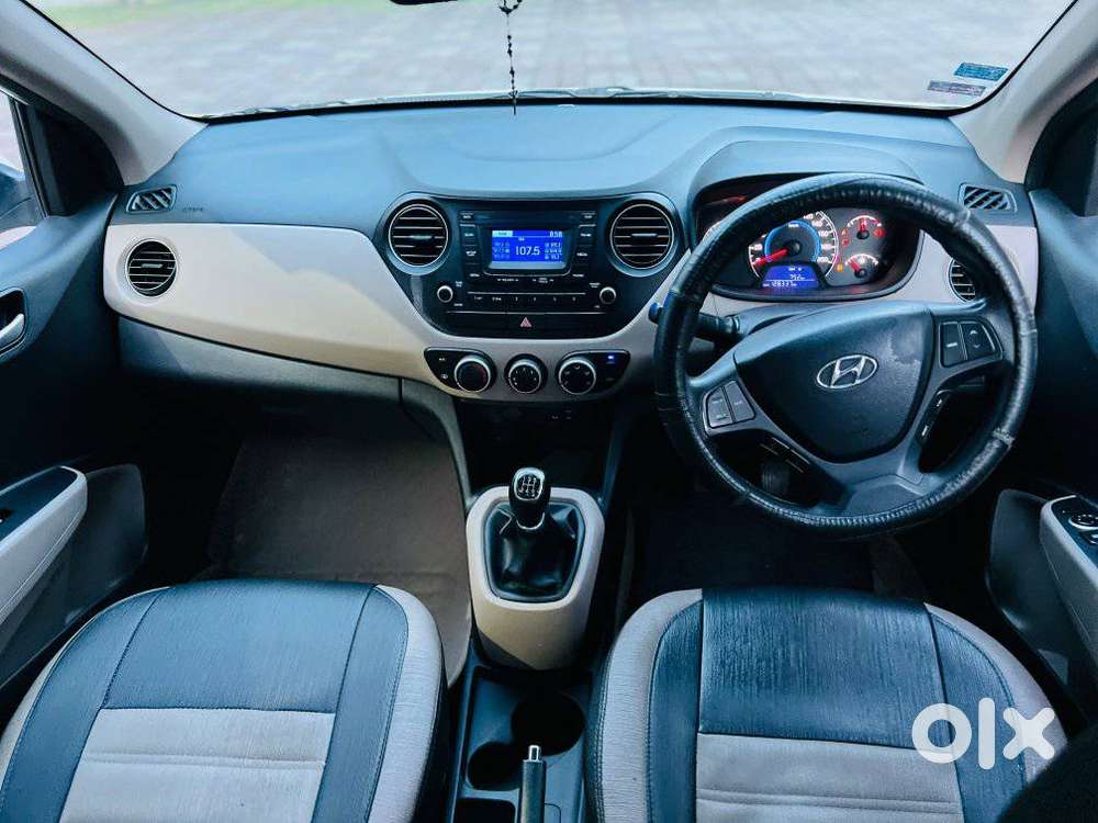 Hyundai Grand I10 Sportz, 2016, Petrol