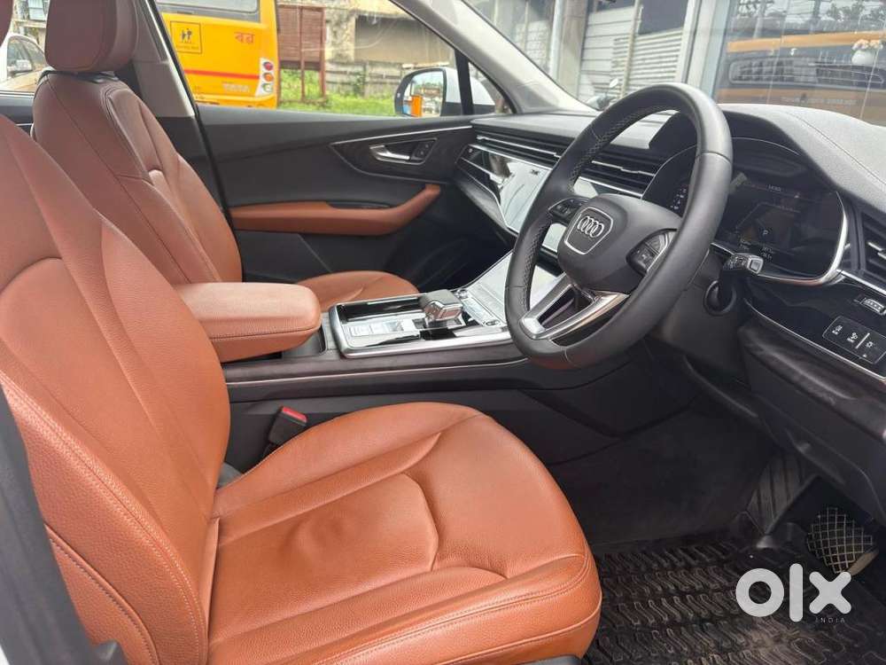 Audi Q7 Technology 55 Tfsi W/o Matrix, 2025, Petrol