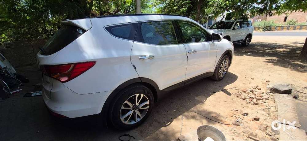 Hyundai Santa Fe 2014 Diesel Good Condition