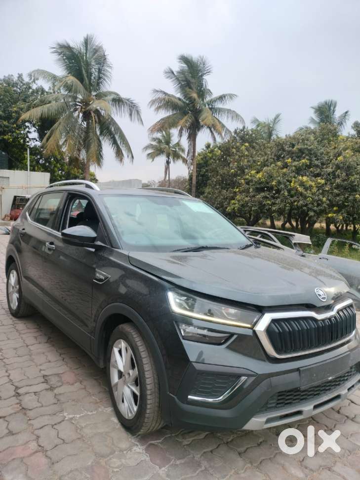 Skoda Kushaq 1.0 Tsi Style, 2024, Petrol