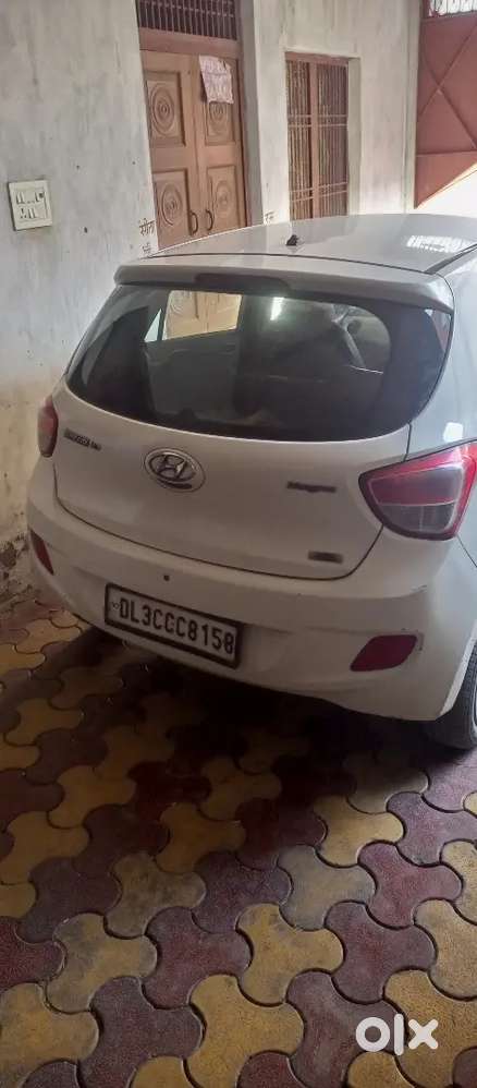 Hyundai Grand I10 2015 Petrol 86400 Km Driven