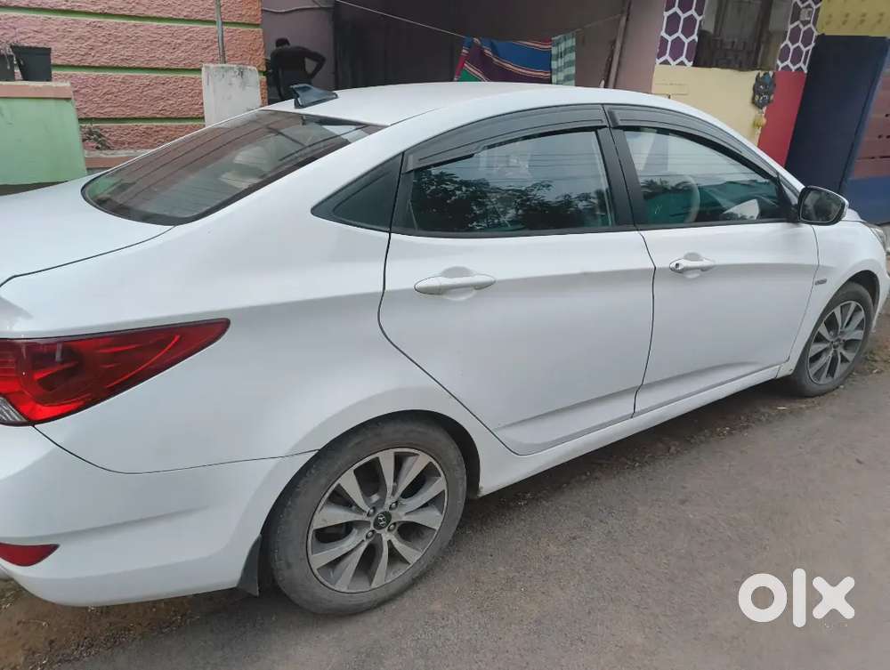 Hyundai Verna 2015 Diesel 185000 Km Driven