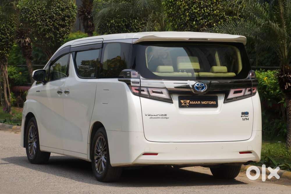 Toyota Vellfire 2.5 Hybrid, 2021, Petrol