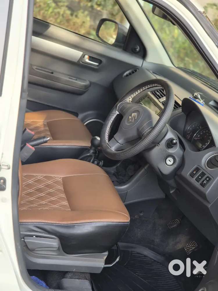 Maruti Suzuki Swift 2010 Petrol 14000 Km Driven