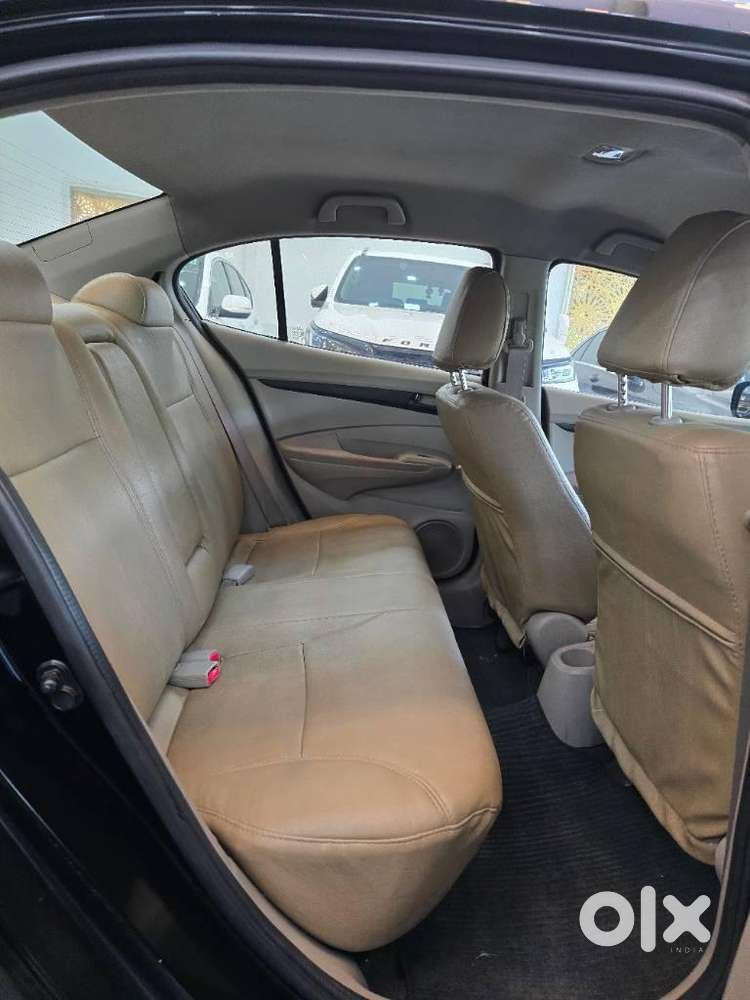 Honda City E Mt I-vtec, 2010, Petrol