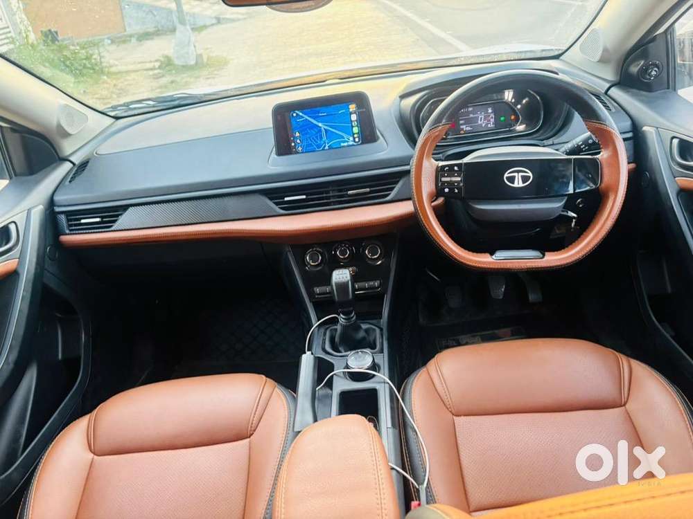 Only 6 Month Old Nexon Smart Plus S With Sunroof Only 13200 Km Drive