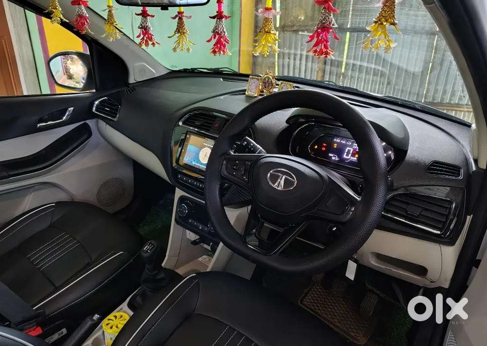 Tata Tiago Xz Plus 1.2 2023 (top Model)