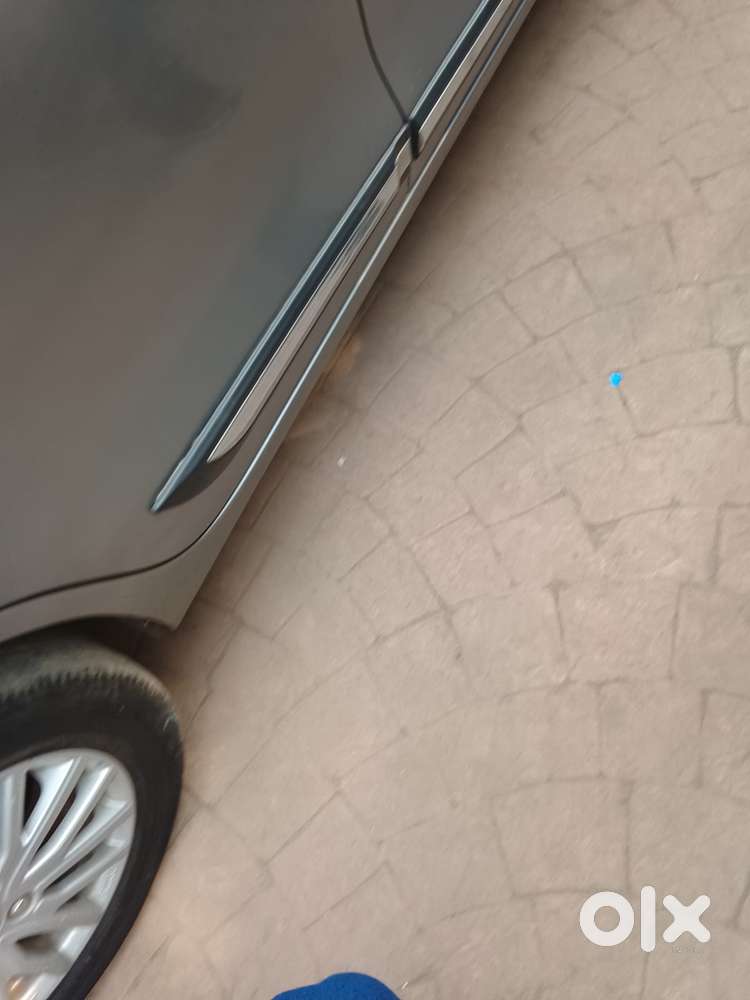 Maruti Suzuki Dzire 1.2 Zxi, 2021, Petrol