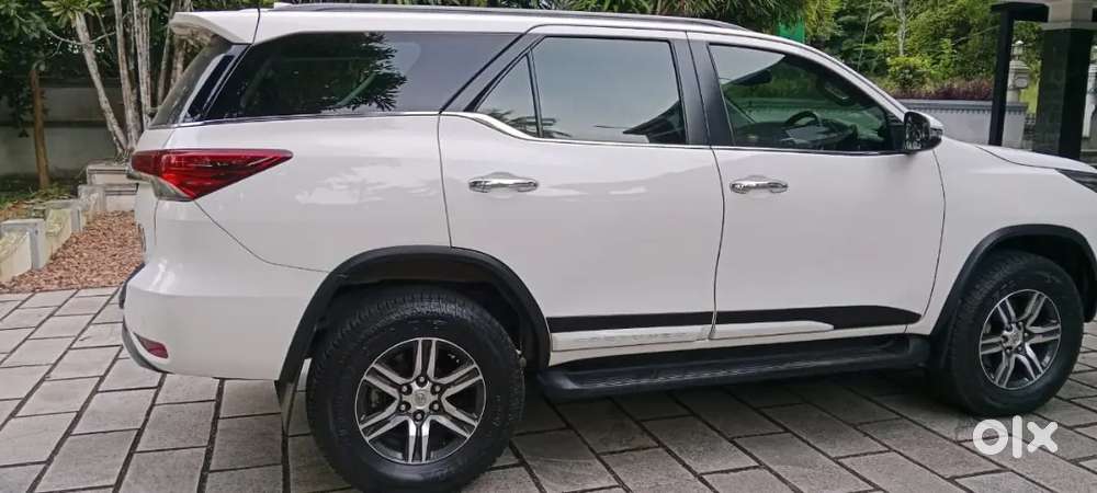 Toyota Fortuner 2020 Diesel Well Maintained