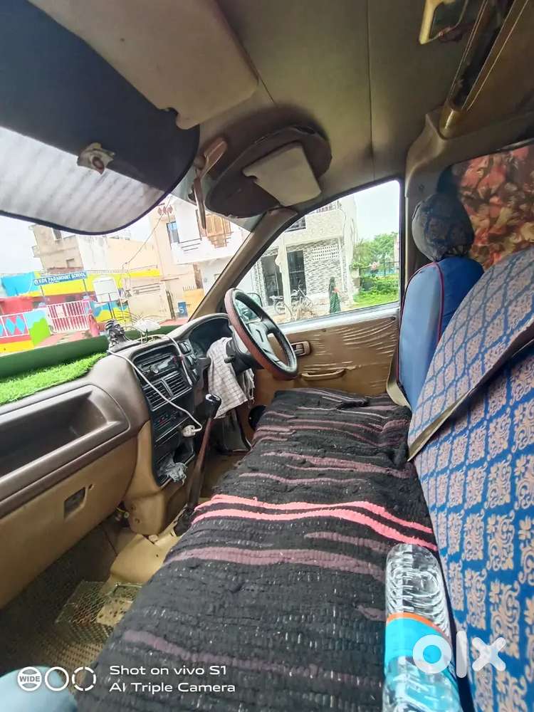 Chevrolet Tavera 2010 Diesel 180000 Km Driven