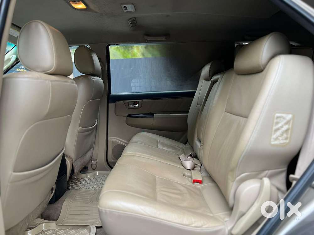 Toyota Fortuner 3.0 4x2 Automatic, 2015, Diesel