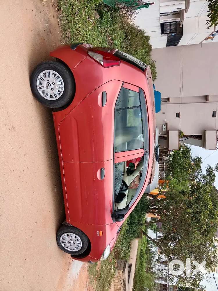 Hyundai I10 2010 Petrol 68000 Km Driven