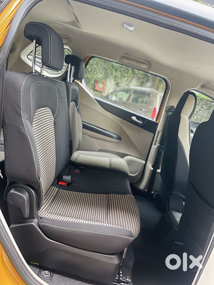 Renault Triber Rxz Easy-r Amt, 2024, Petrol