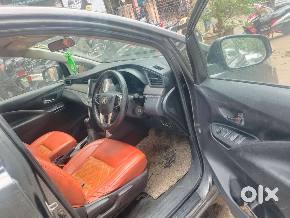 Toyota Innova Crysta 2.4 G Plus Mt 7 Str, 2018, Diesel
