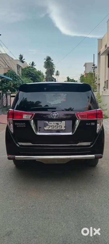 Toyota Innova Crysta 2022 Diesel 145000 Km Driven