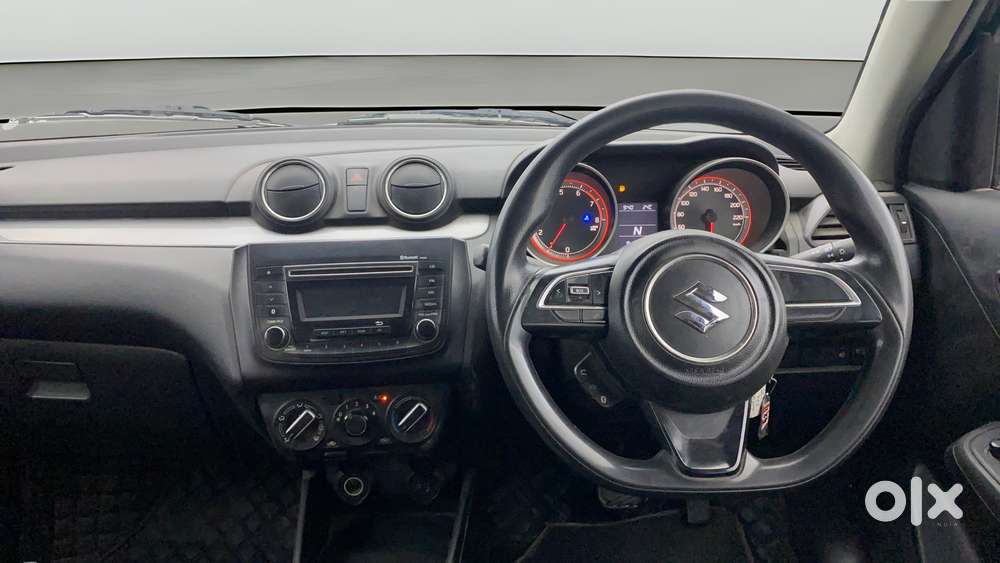 Maruti Suzuki Swift Amt Vxi, 2018, Petrol