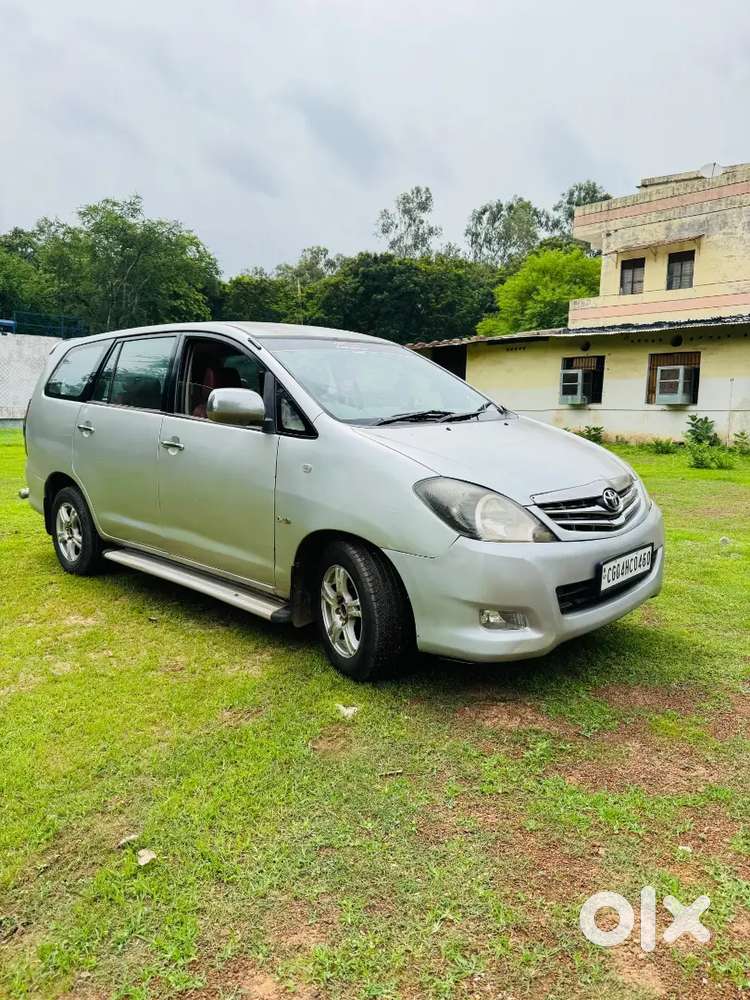 Toyota Innova 2010 Top Conditionluxury Interioralloy Wheels