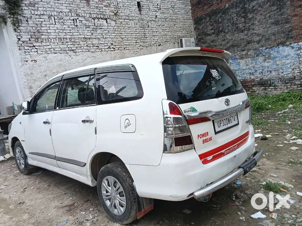 Toyota Innova Diesel 7 Str 2012