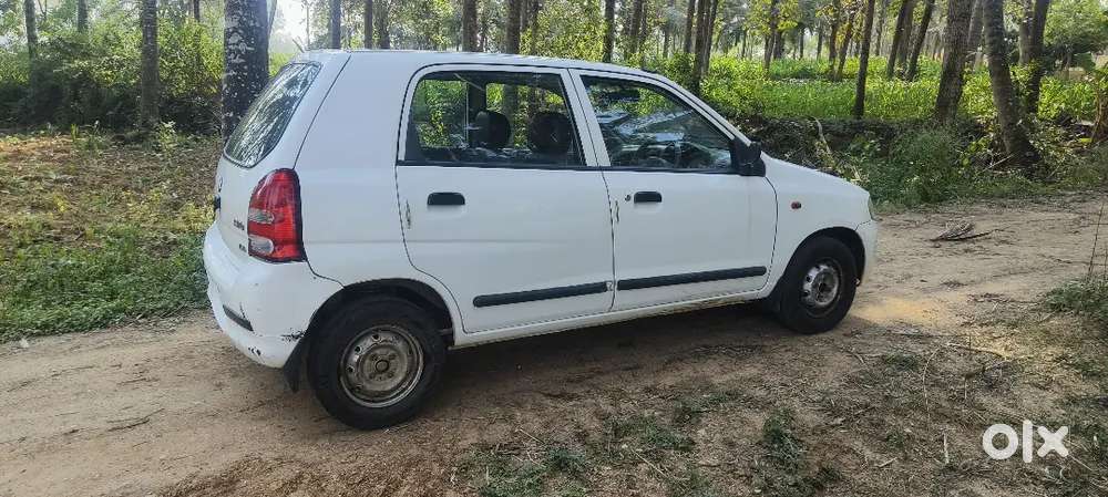 Maruthi Suzuki
Alto Lxi
750000 Km Driven 
3rd Owner
