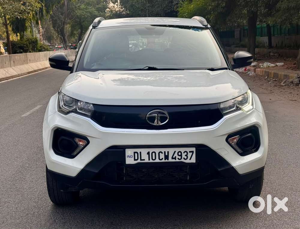 Tata Nexon 1.5 Revotorq Xm (s), 2023, Cng & Hybrids