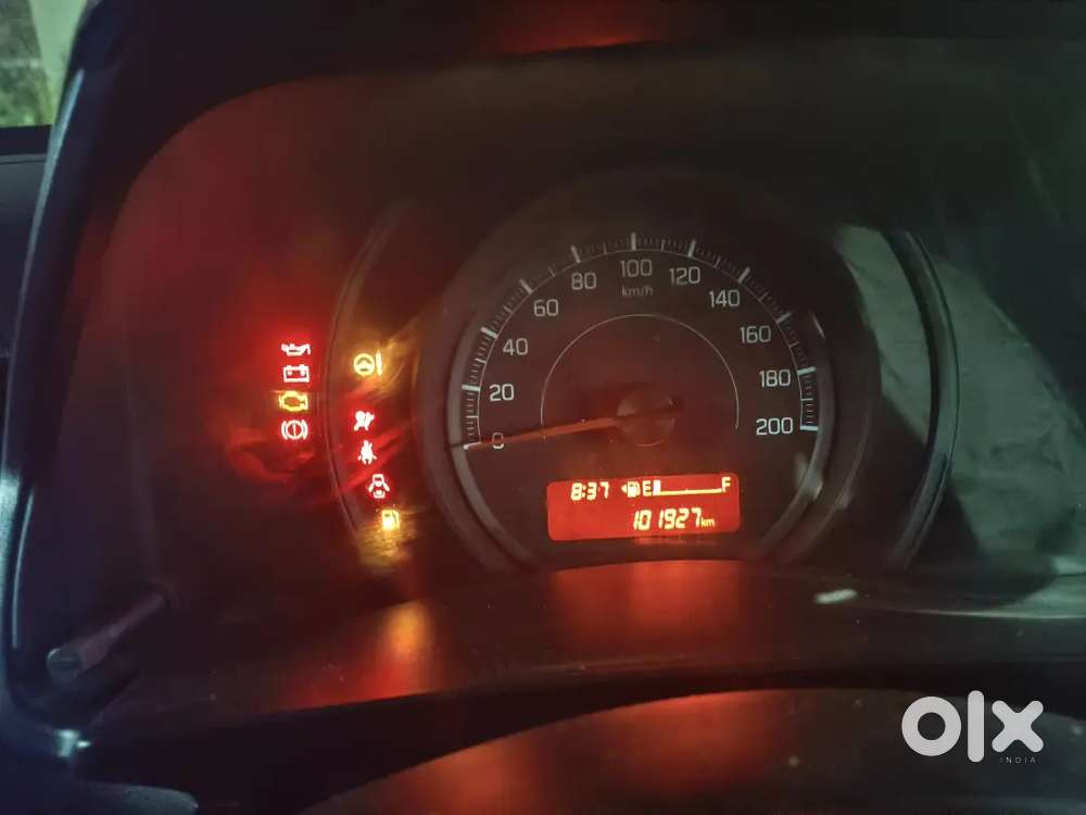 Nov.2020  Maruti Suzuki Swift Lxi Option