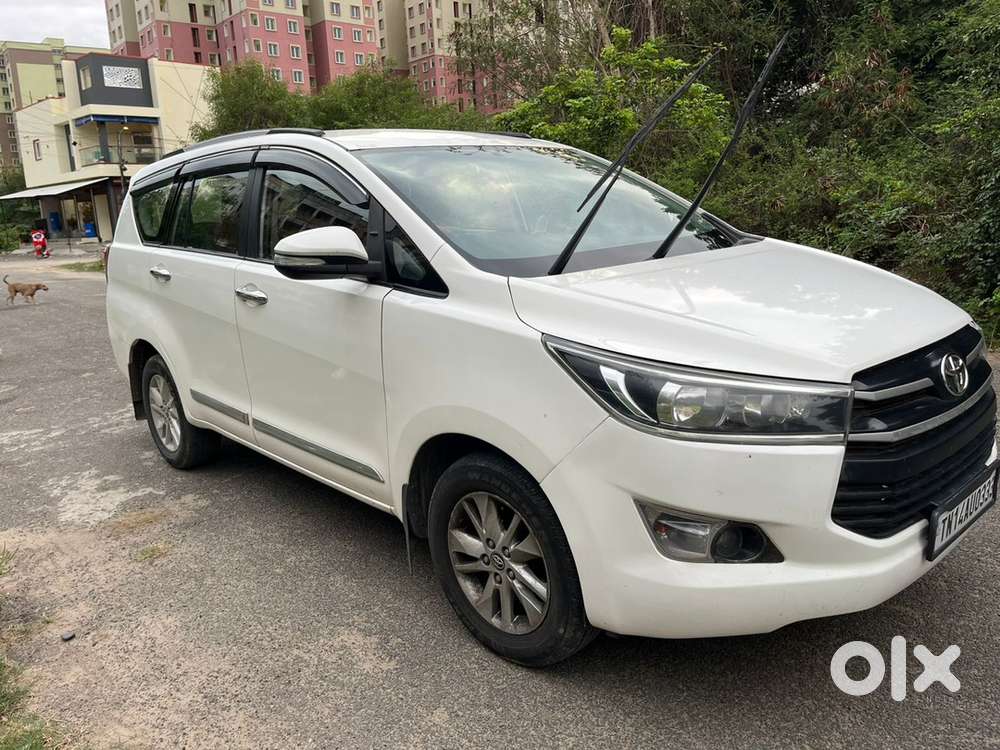 Toyota Innova Crysta 2016 Diesel Automatic Year