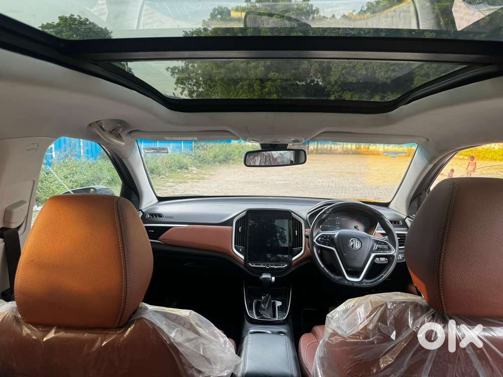 Mg Hector Plus 1.5 Sharp Turbo Cvt 6 Str, 2021, Petrol