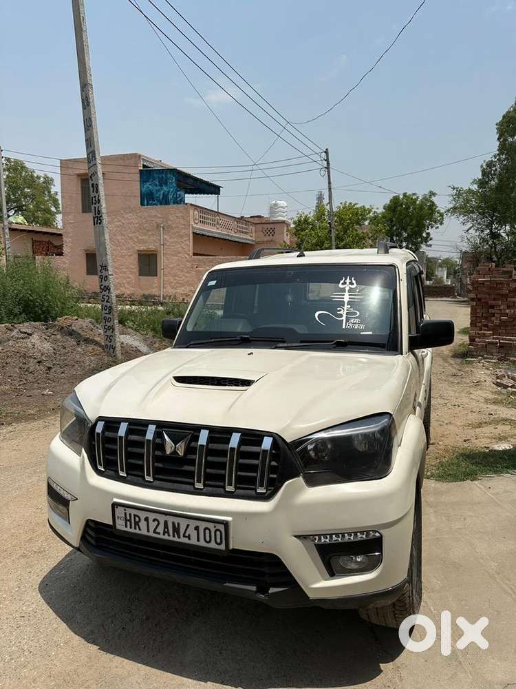Mahindra Diesel Car 2021