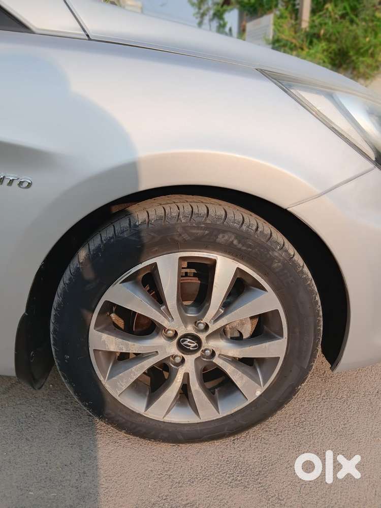 Hyundai Verna 1.6 Sx Vtvt At, 2014, Petrol