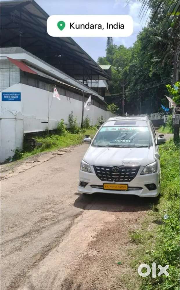 Toyota Innova 2.0 Petrol 2012