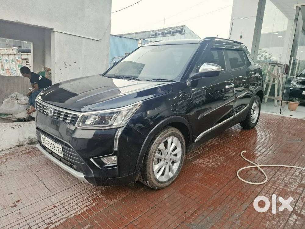 Mahindra Xuv300 W8, 2021, Petrol