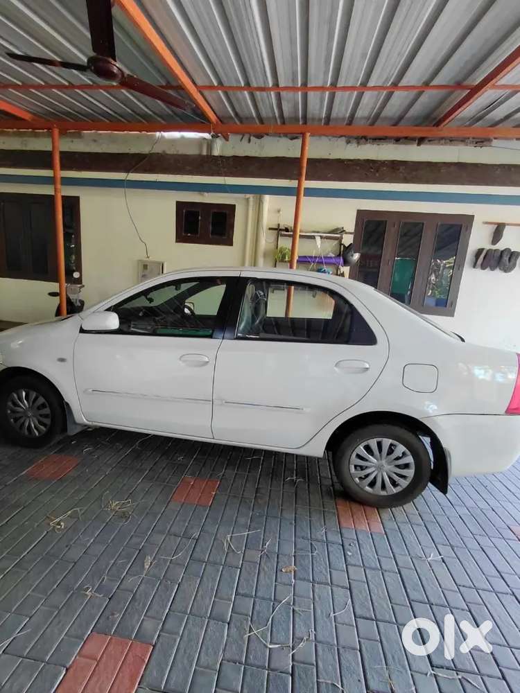 Toyota Etios 2011gd Diesel 2nd Owner 112000 Km Good Condition