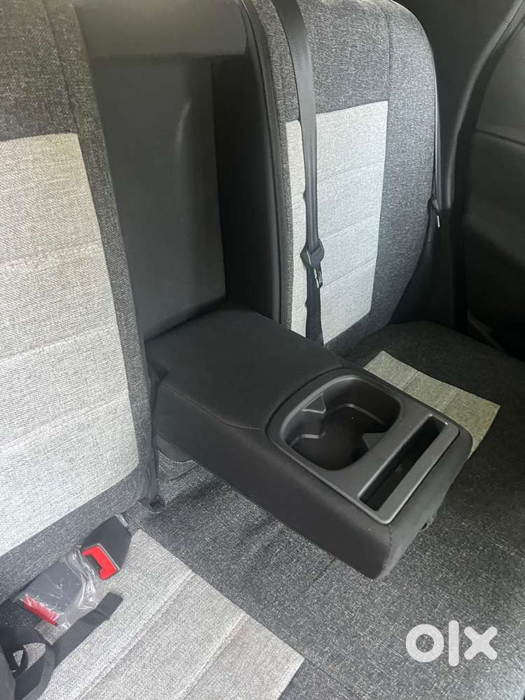 Nissan Magnite Petrol 2025 Registration