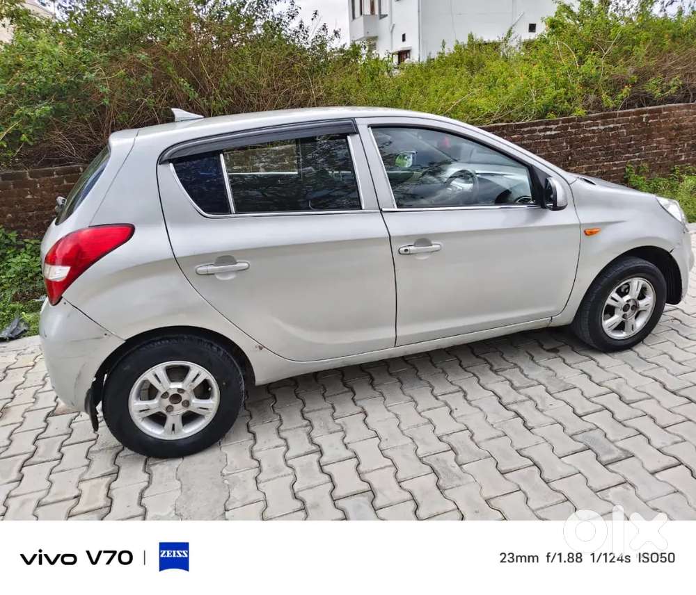 Hyundai I20 Petrol Manual 2010