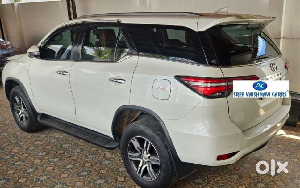 Toyota Fortuner 4x2 At 2.8 Diesel, 2022, Diesel